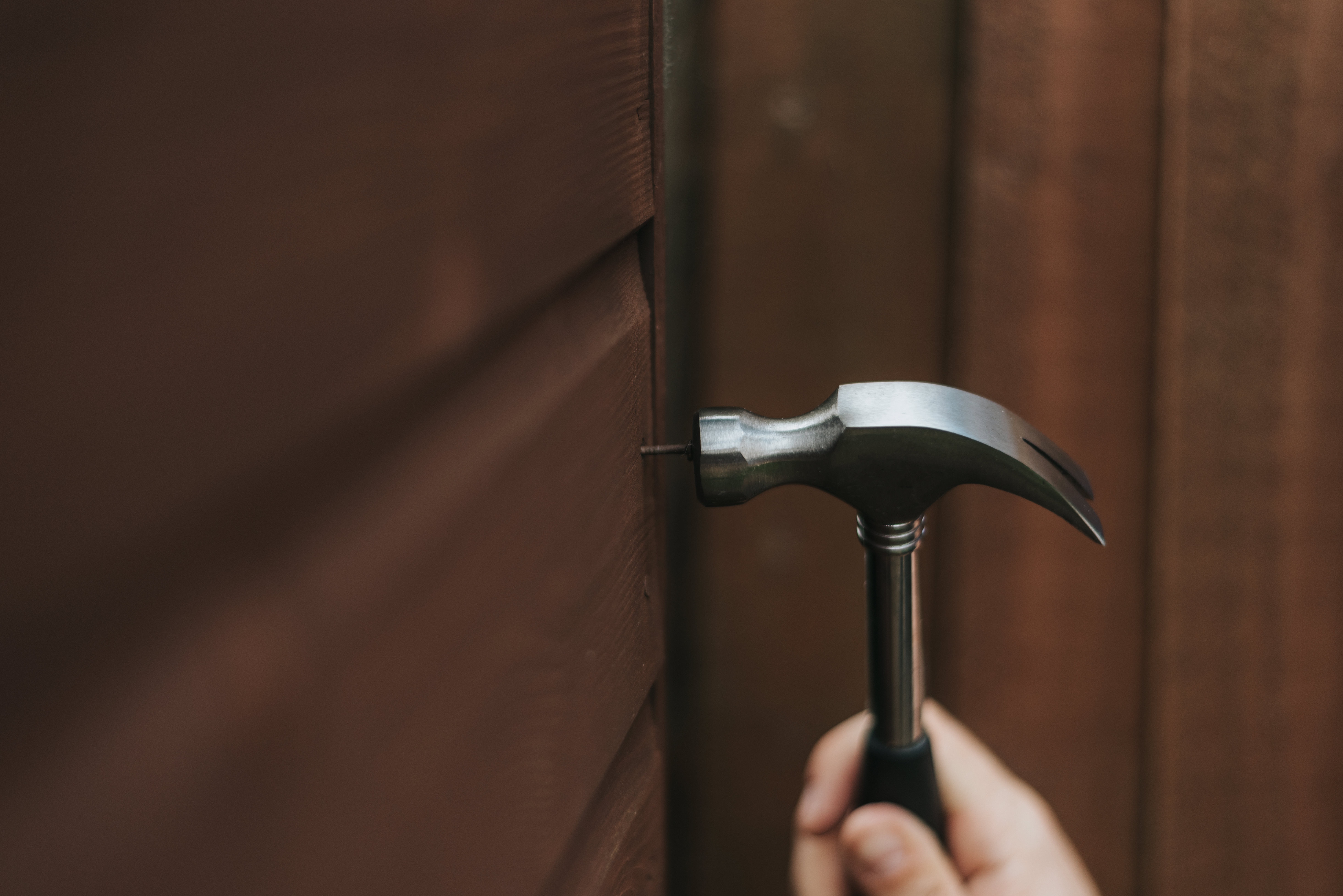 carpentry-close-up-door-1166384